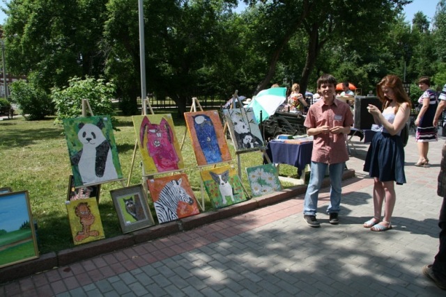 продажа картин на ярмарке «Томский Арбат» 